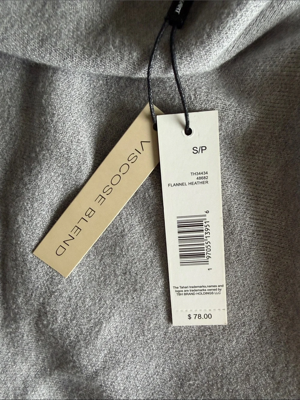 Tahari Light Gray Turtleneck Sweater - Small NWT